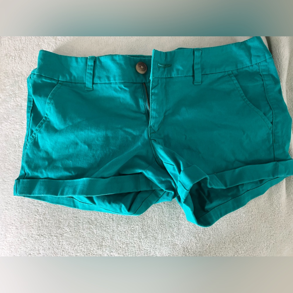 Teal American eagle khaki low rise shorts